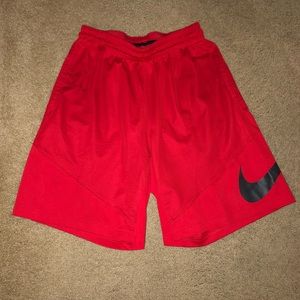 Dri-fit men short